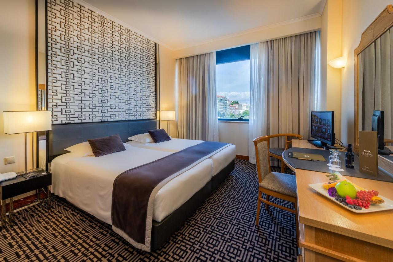 Quarto Superior com Cama de Casal ou 2 de Solteiro e Vista da Cidade