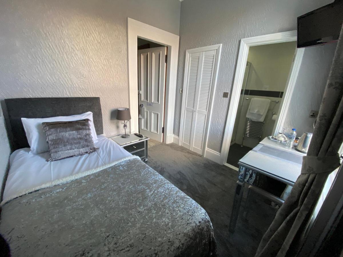 Deluxe Single Room Sea View