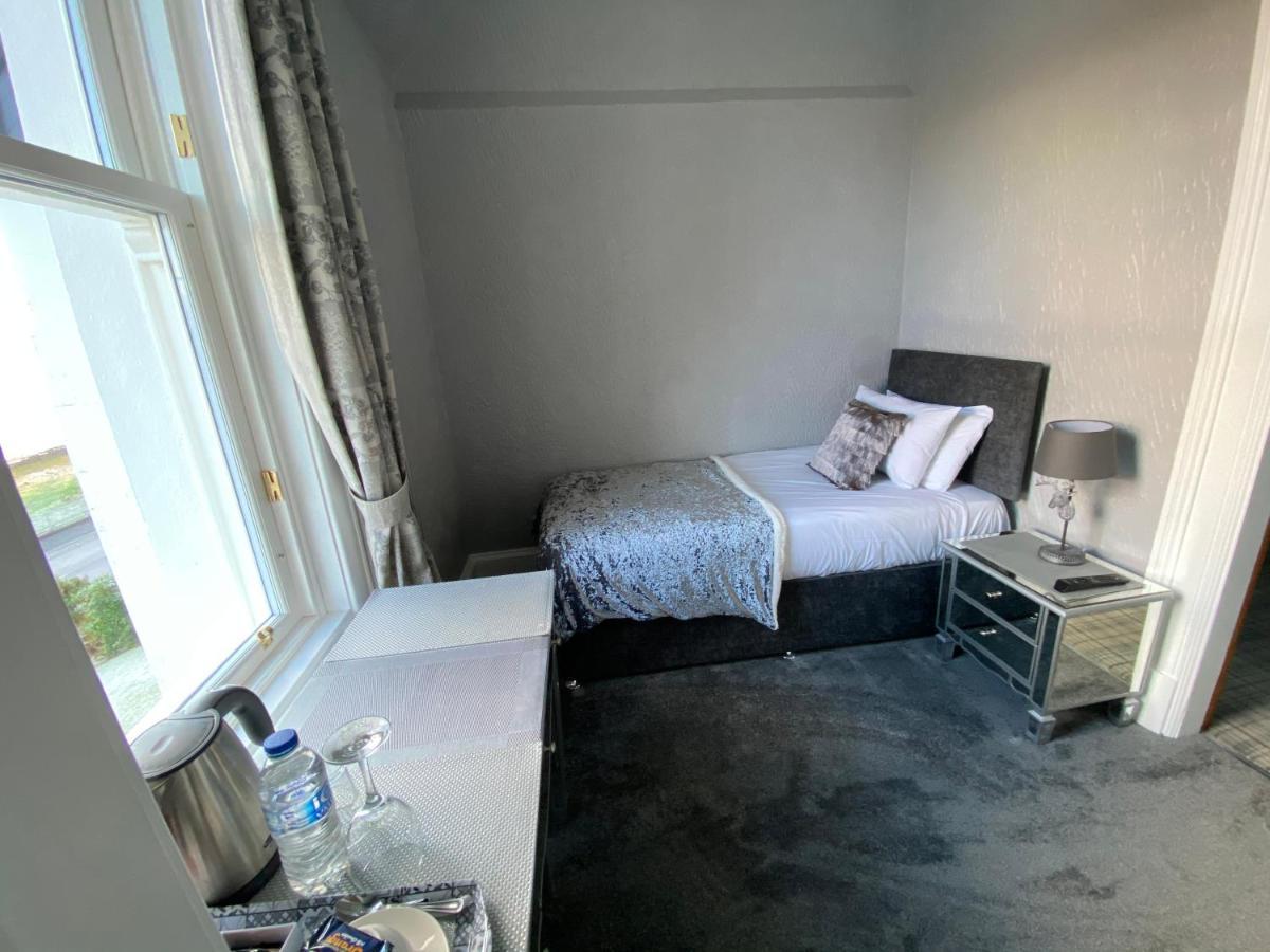 Deluxe Single Room Sea View