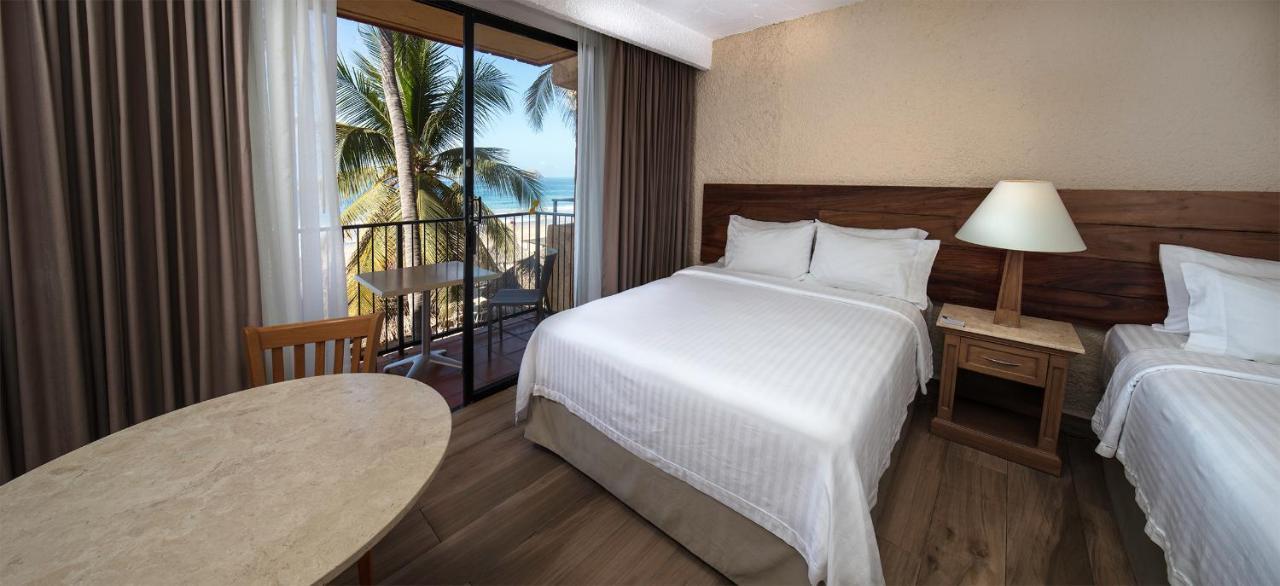 Double Room with Two Double Beds and Ocean View