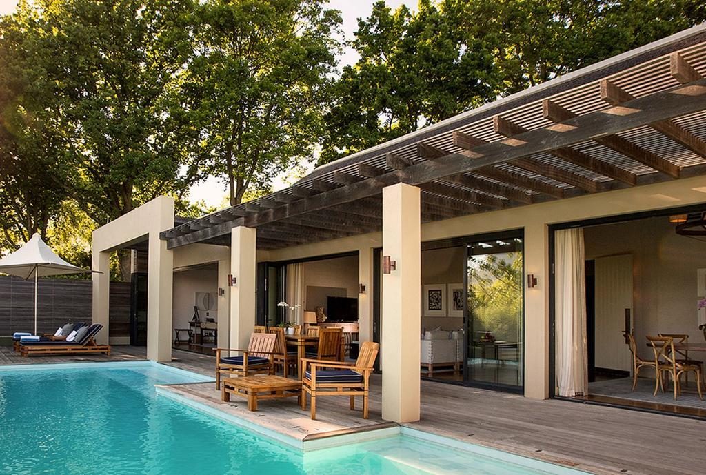 Präsidentenvilla mit privatem Pool