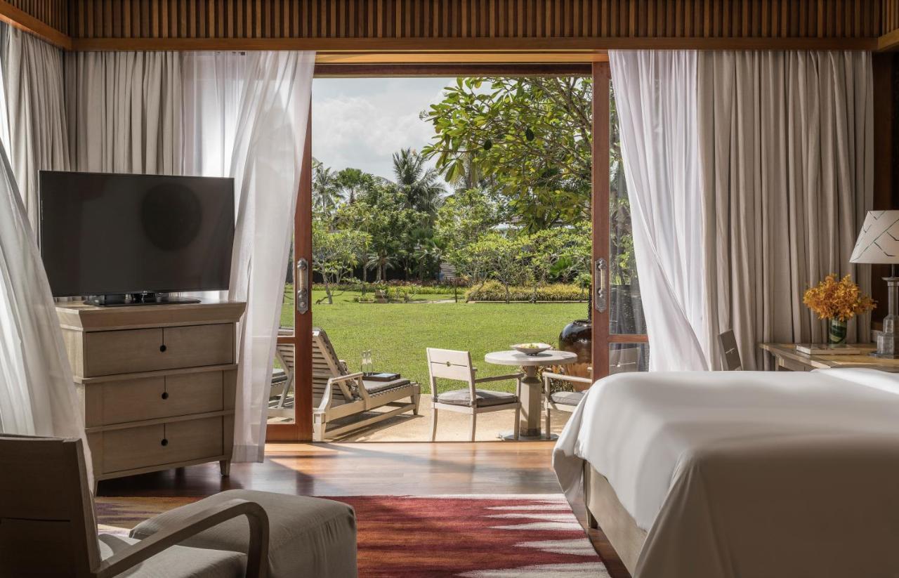 Hébergement Lit King-Size au Rez-de-Chaussée - Vue sur Jardin