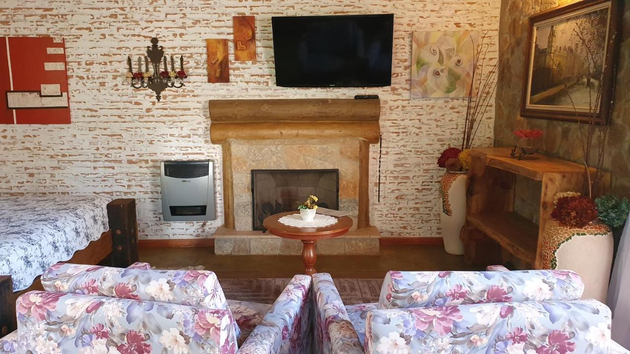 Superior Chalet - Pablo Picasso,1136080718:JPEG