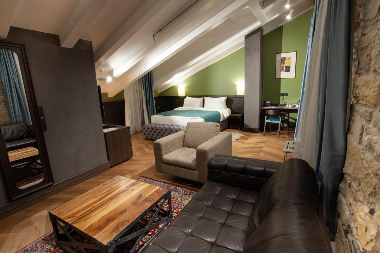 Suite Executive