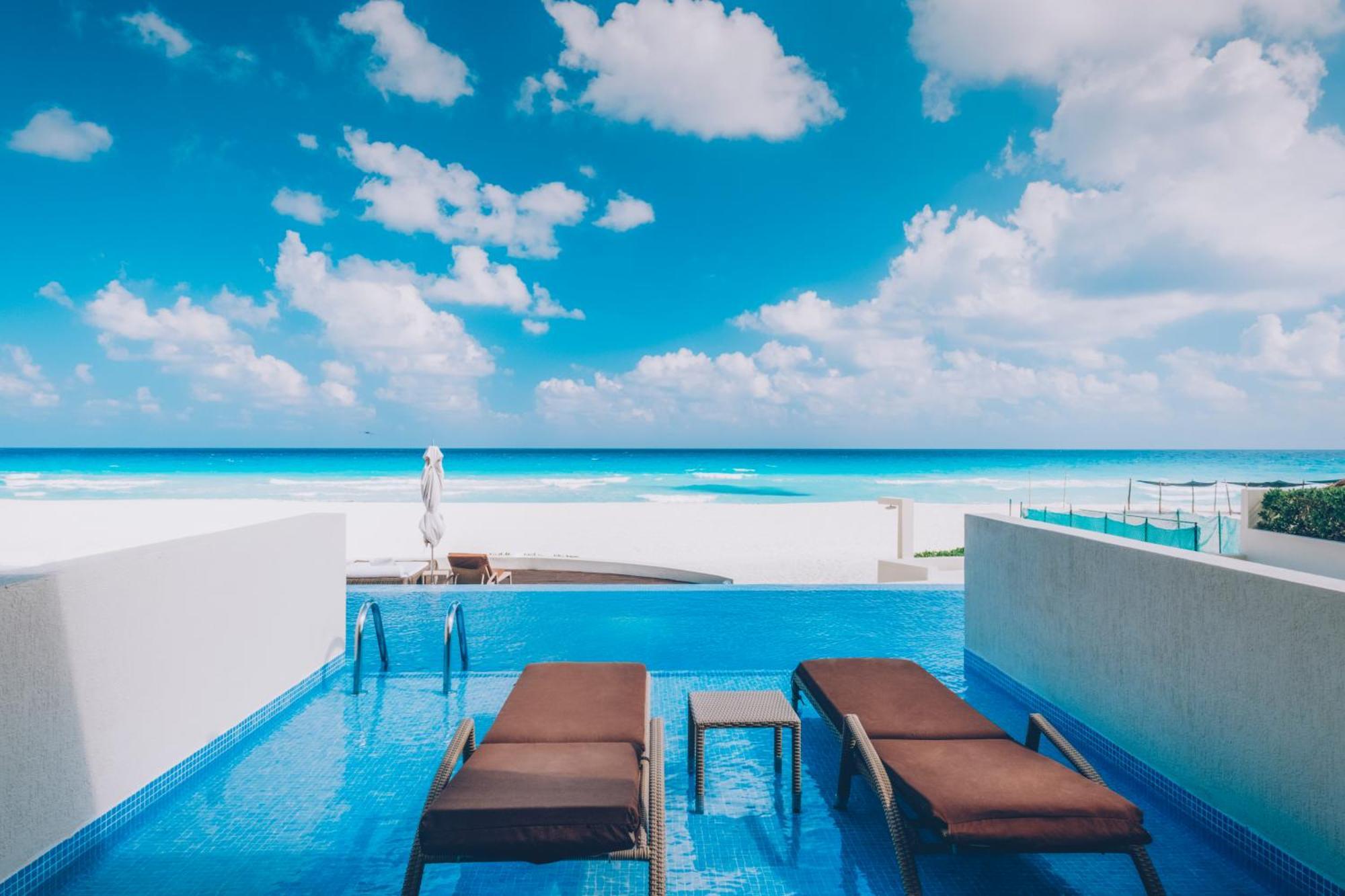 Villa Ocean Front Swim Out