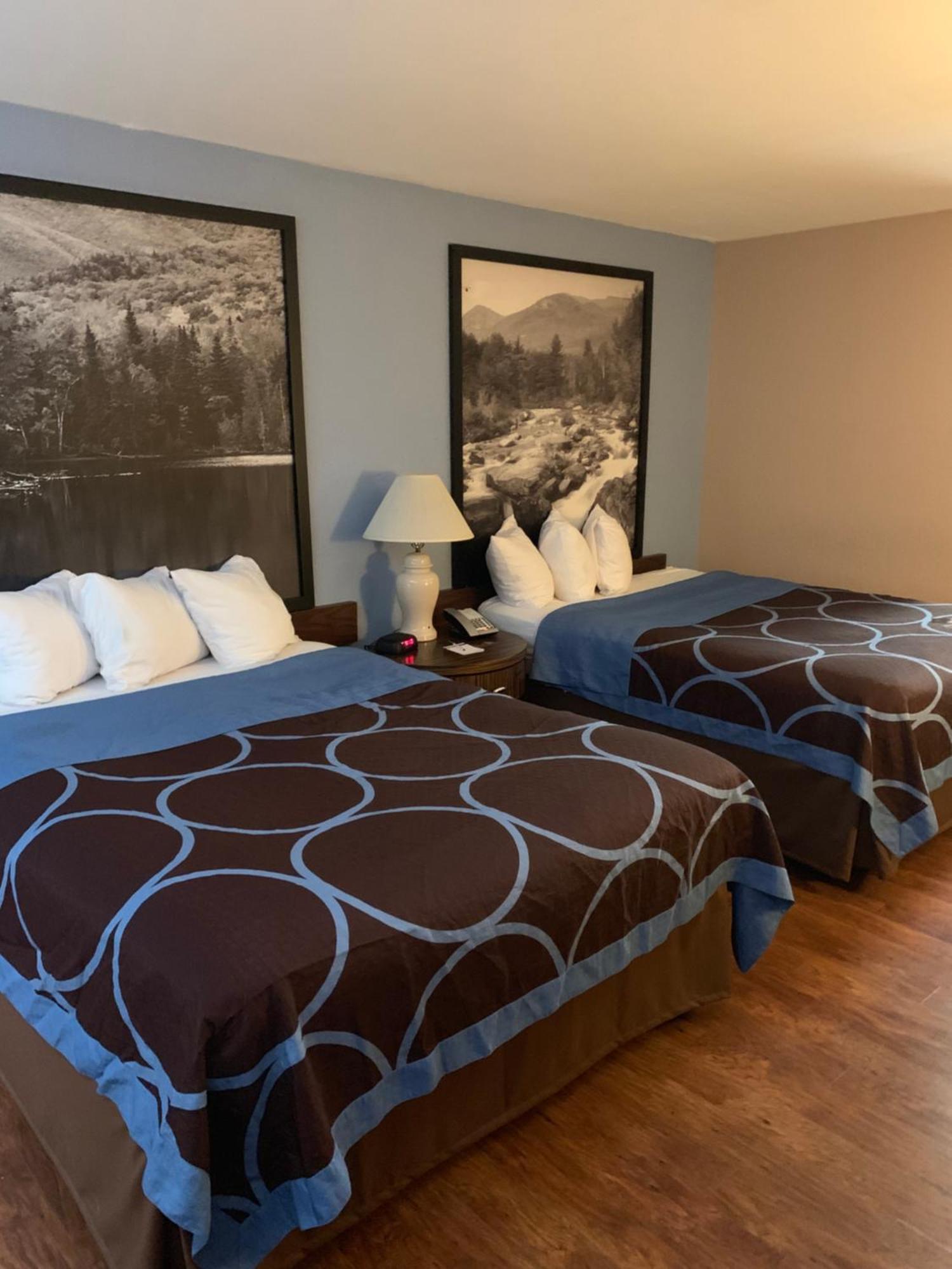 Double Room Two Double Beds Non-Smoking