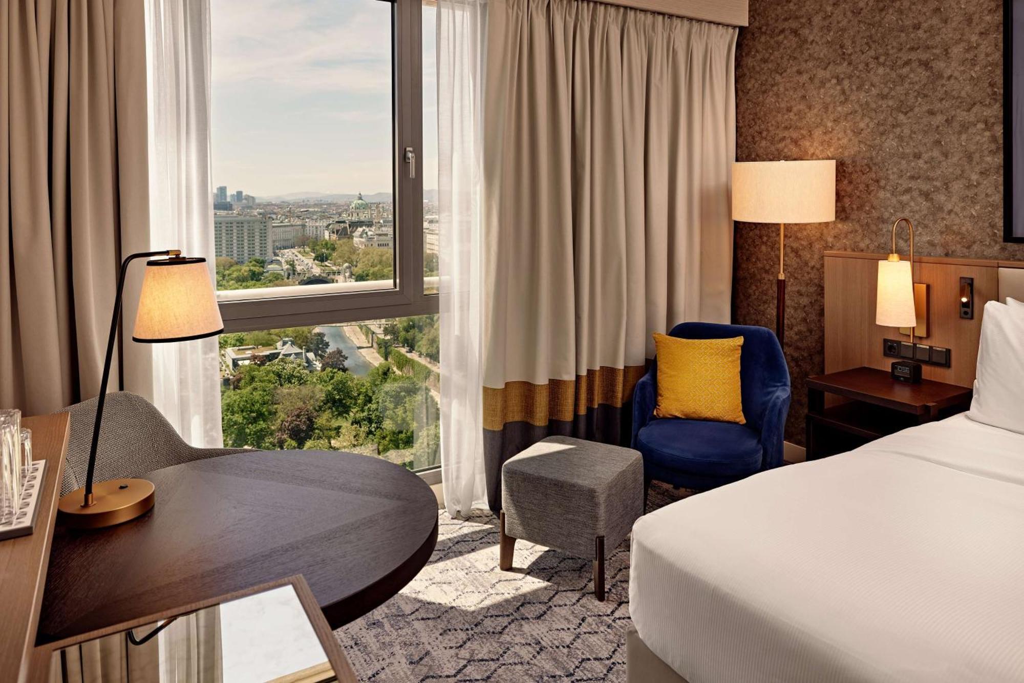 King Executive Room