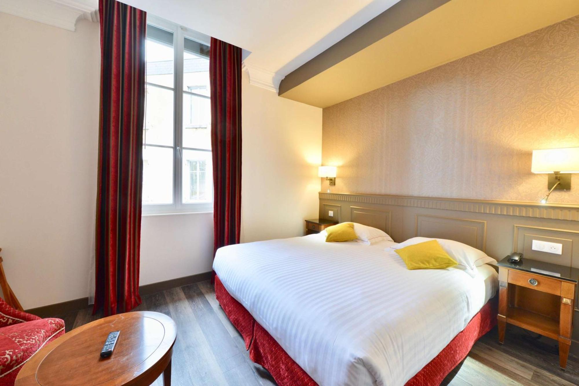 Comfort Queen Room Non-Smoking