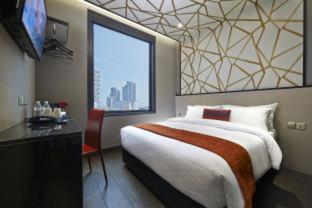 Superior Double Room with City View,1278752560:JPEG