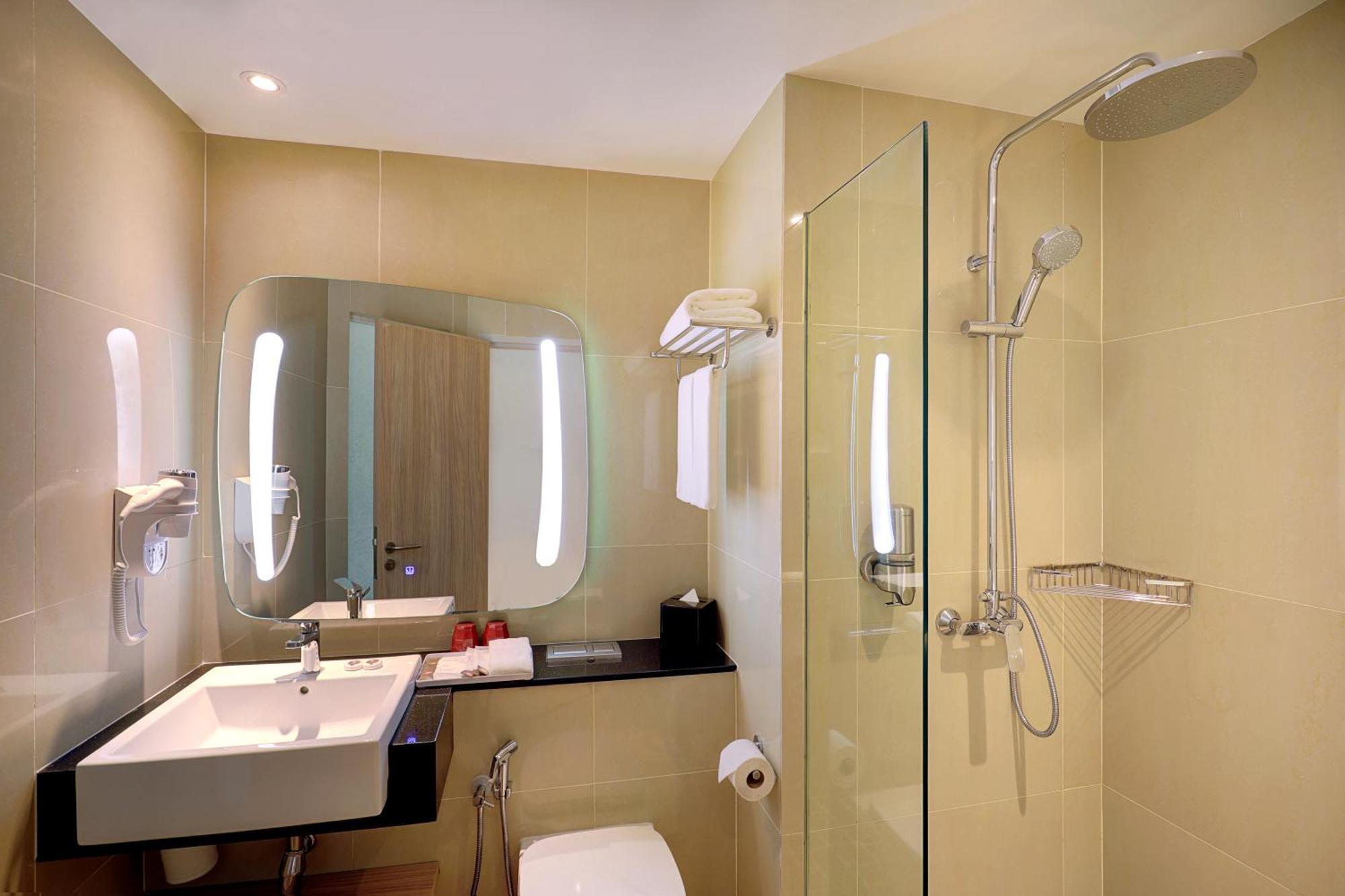 Deluxe Room with a Queen Bed