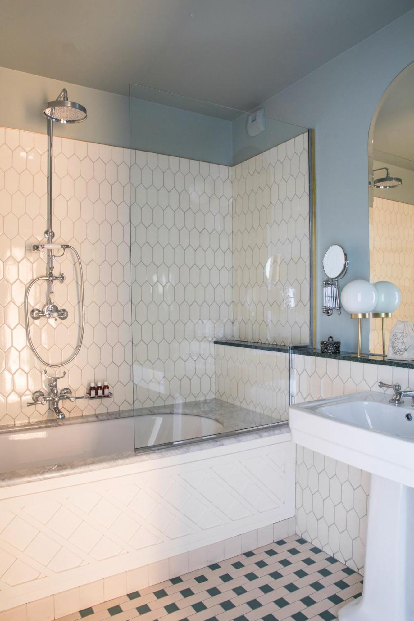 Deluxe Double or Twin Room Uzès