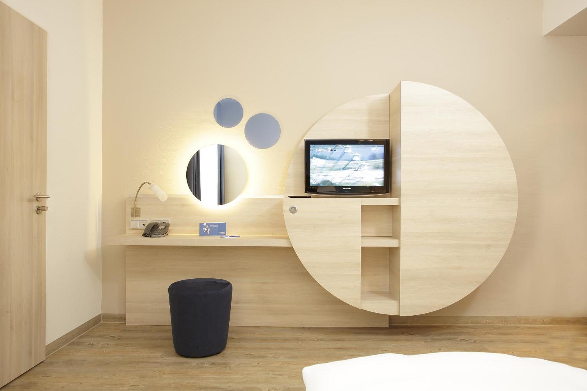 Double or Twin Room,917309299:JPEG