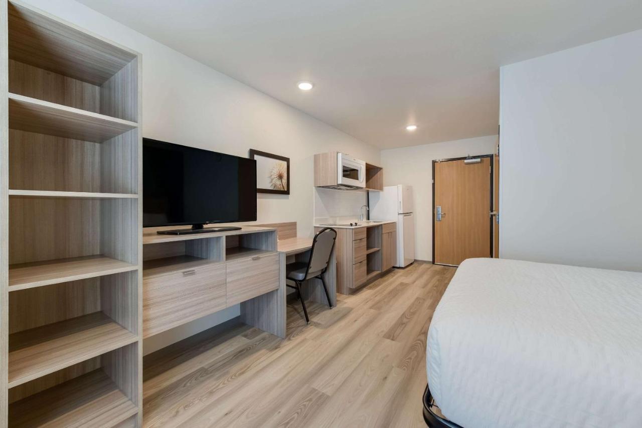 King Room with Tub - Disability Access/Non Smoking