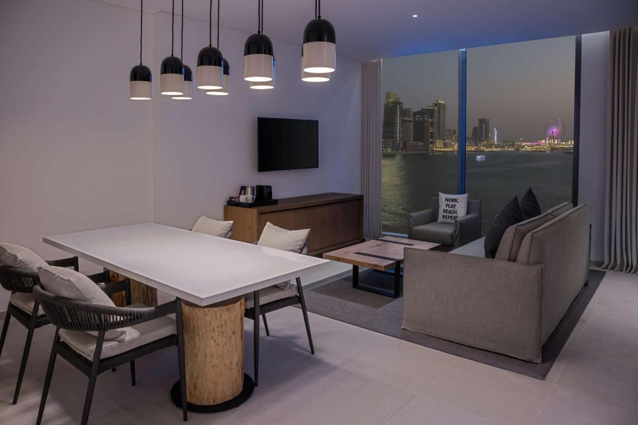 Suite met 1 Slaapkamer en Uitzicht op Zee