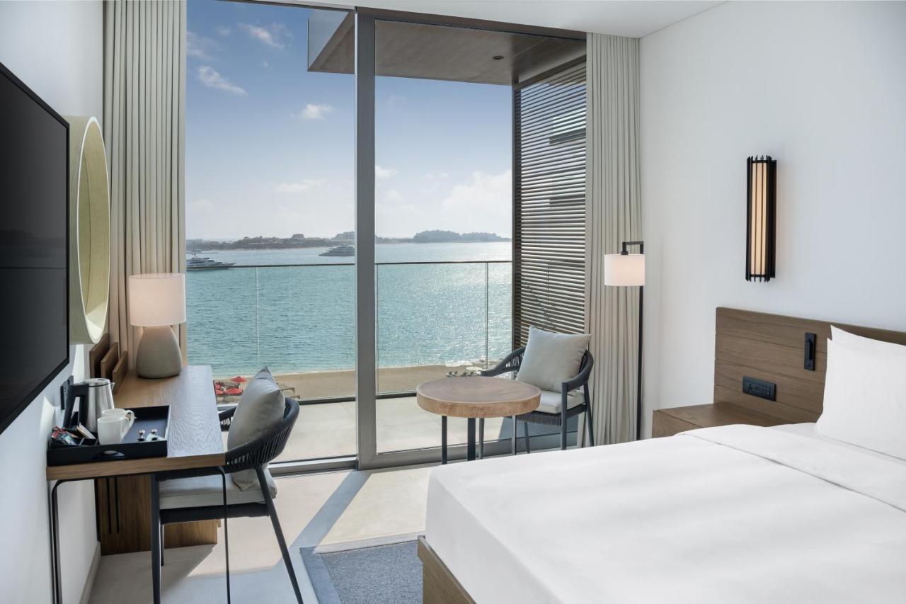 Premium Kamer met Uitzicht op het Zwembad en de Zee