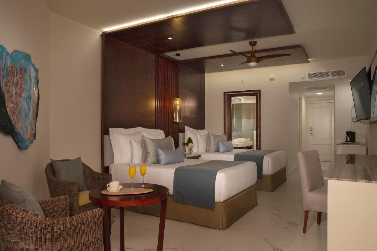 Junior Suite Tropical View King,1274788084:JPEG