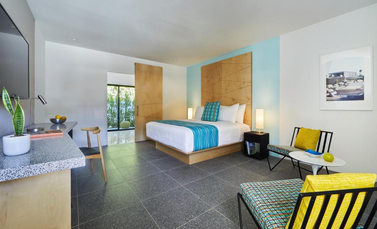 Chambre Lit King-Size de Luxe avec Patio