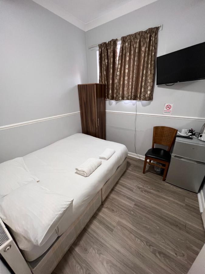 Small Double Room