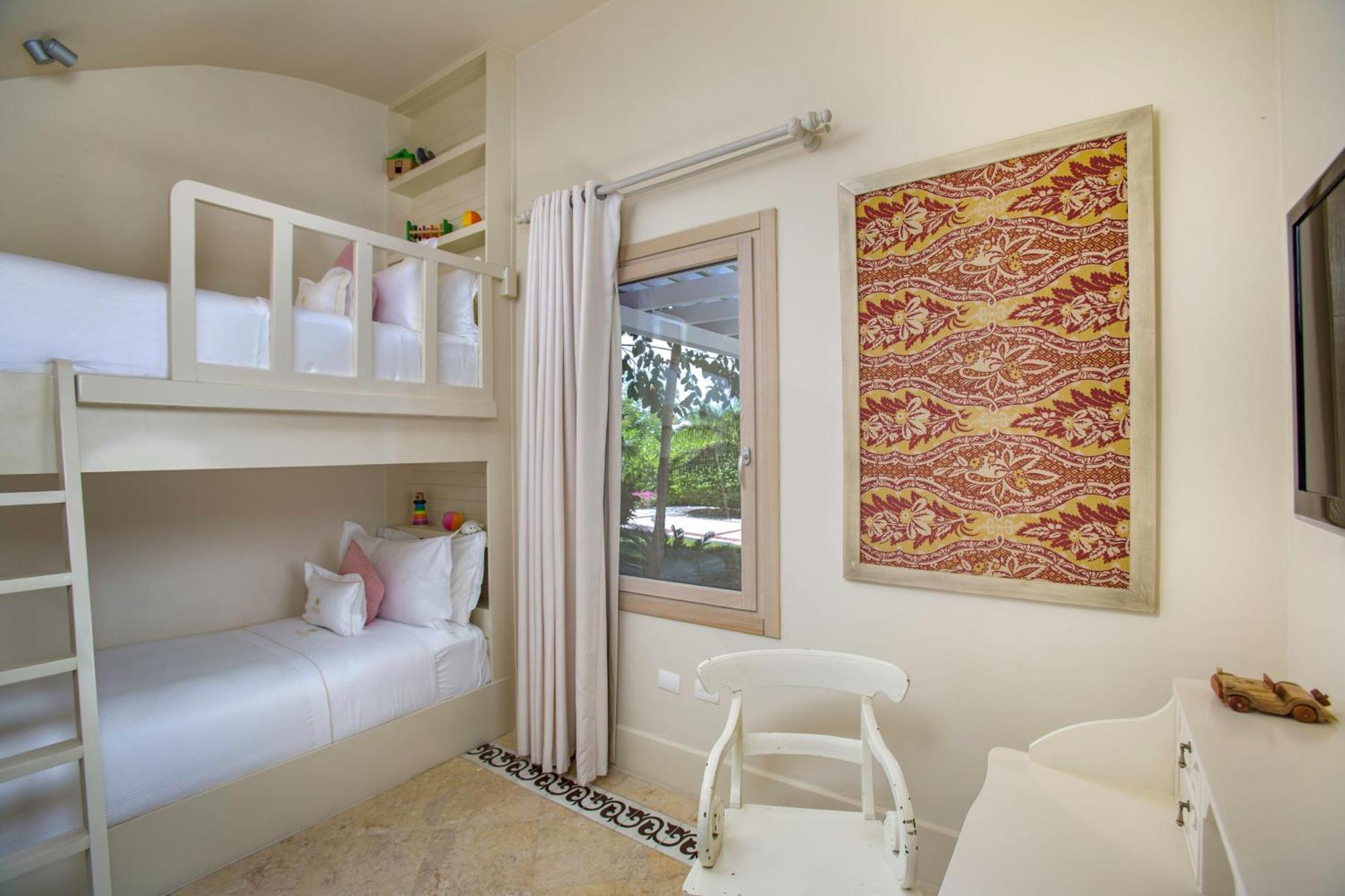 Suíte Família Luxo com Piscina