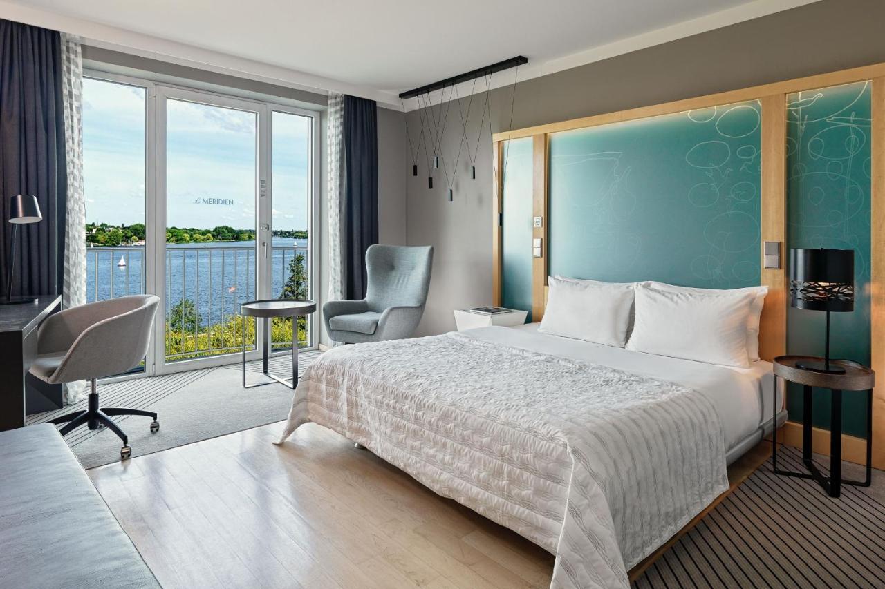 Executive Lake View Room, Alster view,1356303326:JPEG