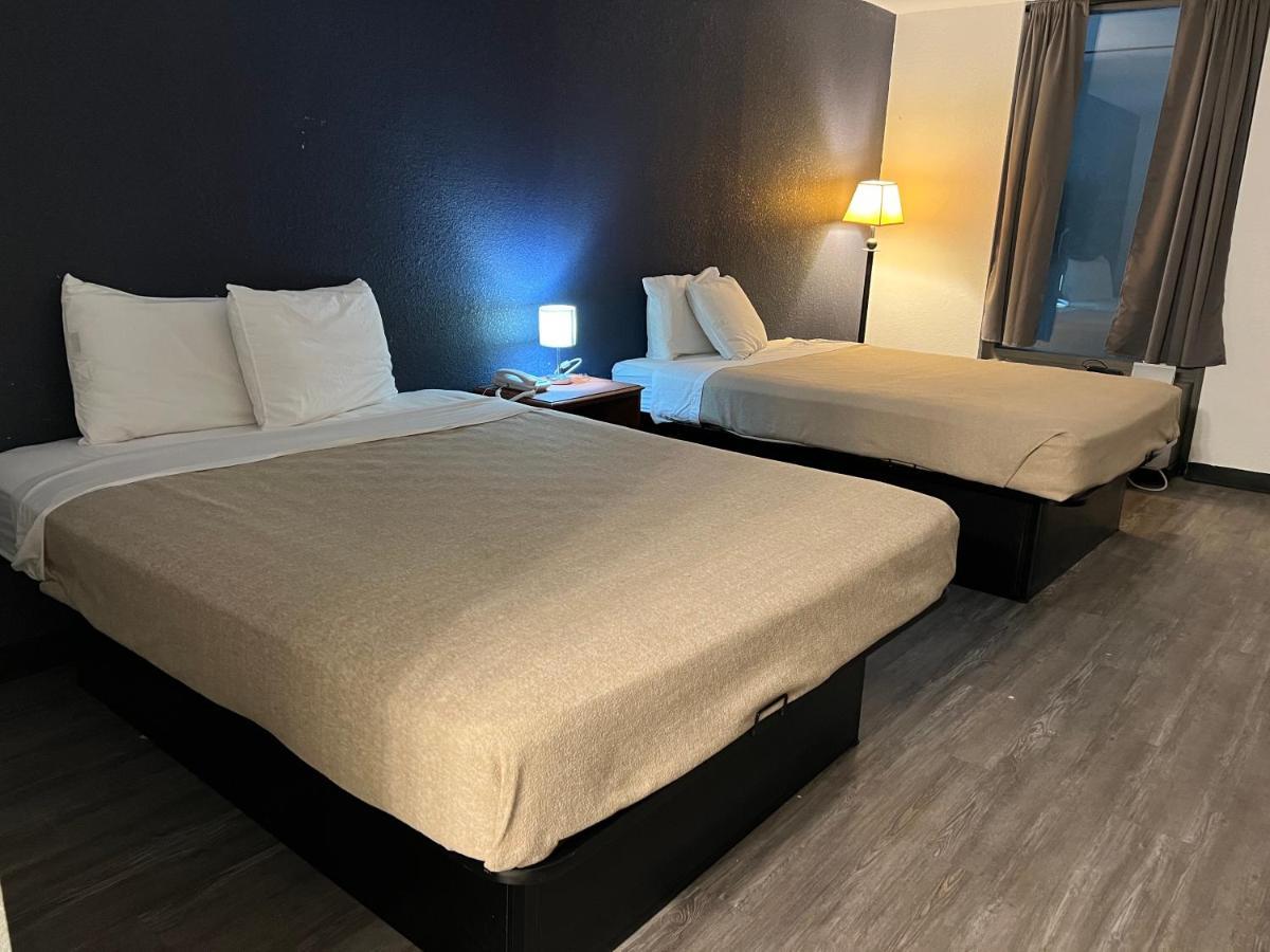 Double Room with Two Double Beds - Non-Smoking,1705897790:JPEG