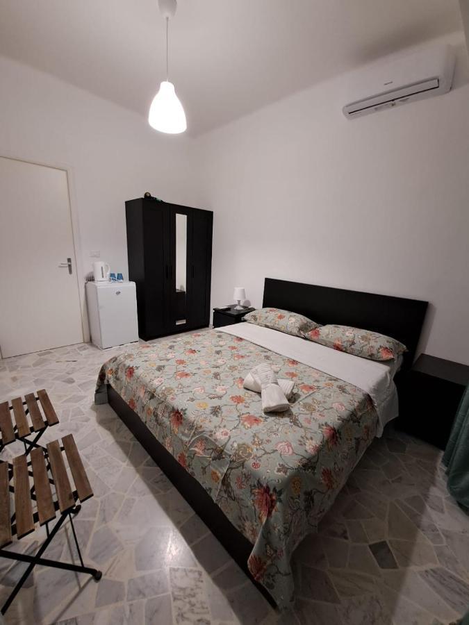 Habitación Doble con baño compartido