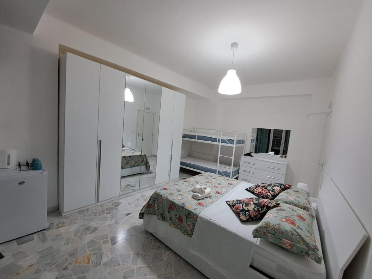Habitación Cuádruple con baño compartido