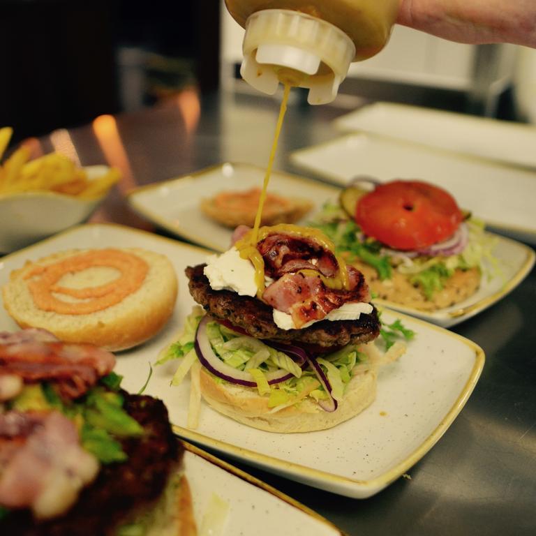 Standard Double Room,142523928:JPEG