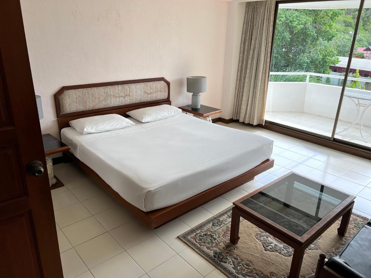 Double Room Terrace,1421045784:JPEG