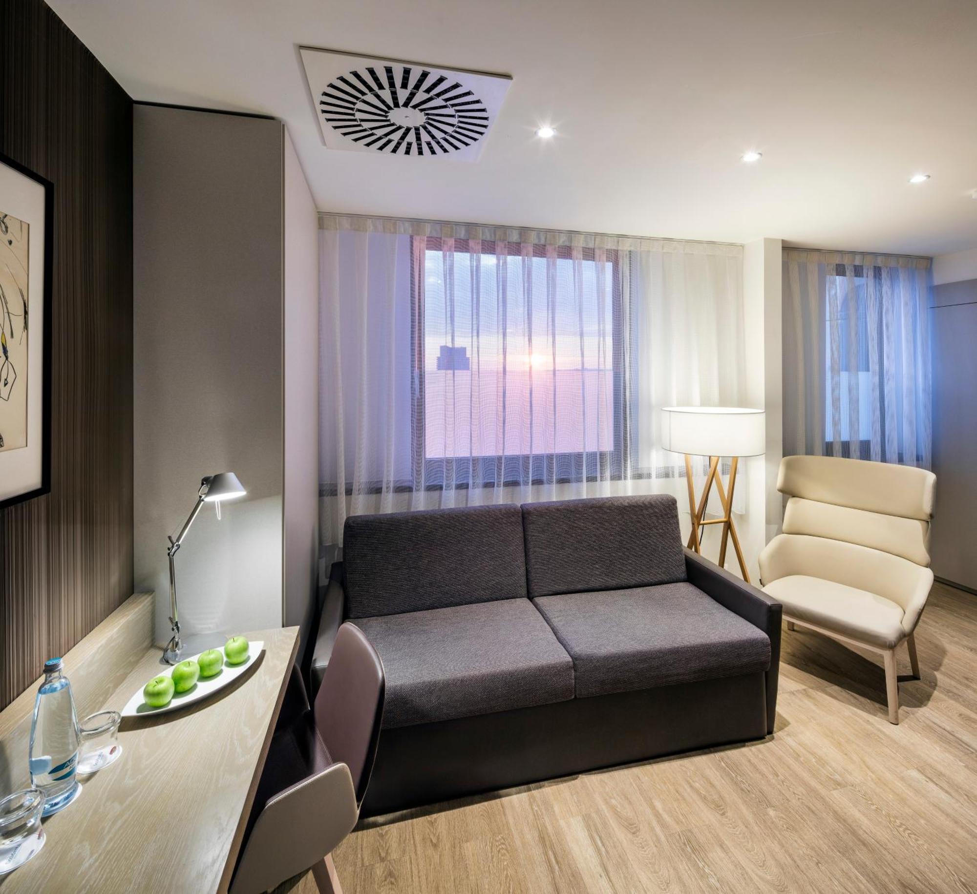 Junior Suite,69344315:JPEG
