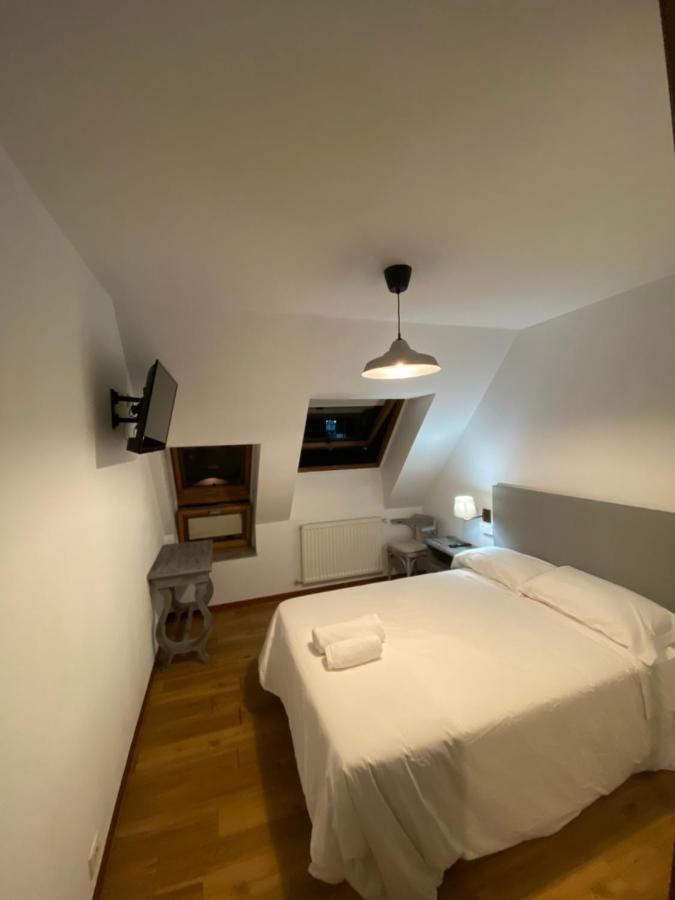 Habitación Doble con baño privado