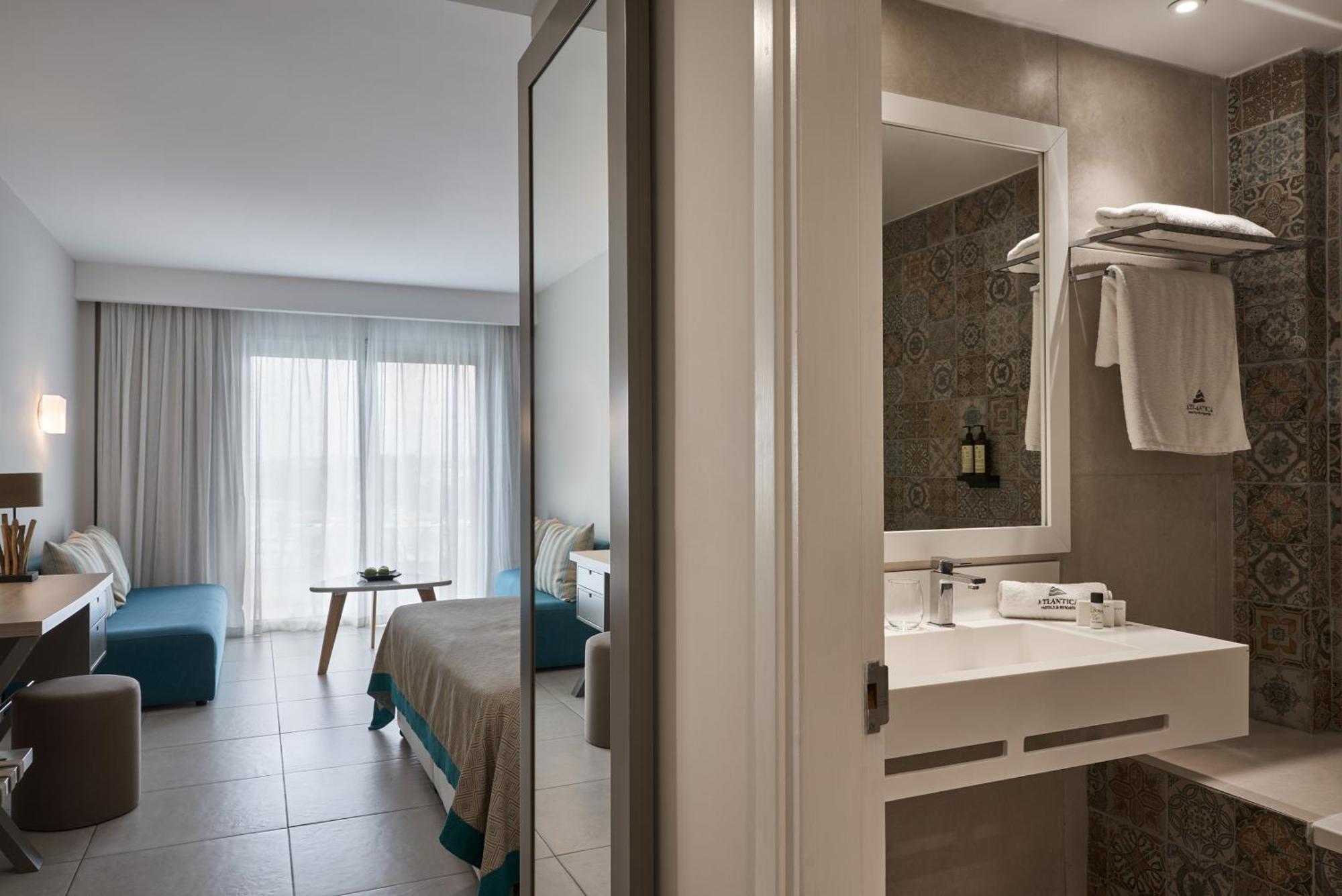 Zweibett- oder Doppelzimmer mit Blick ins Landesinnere