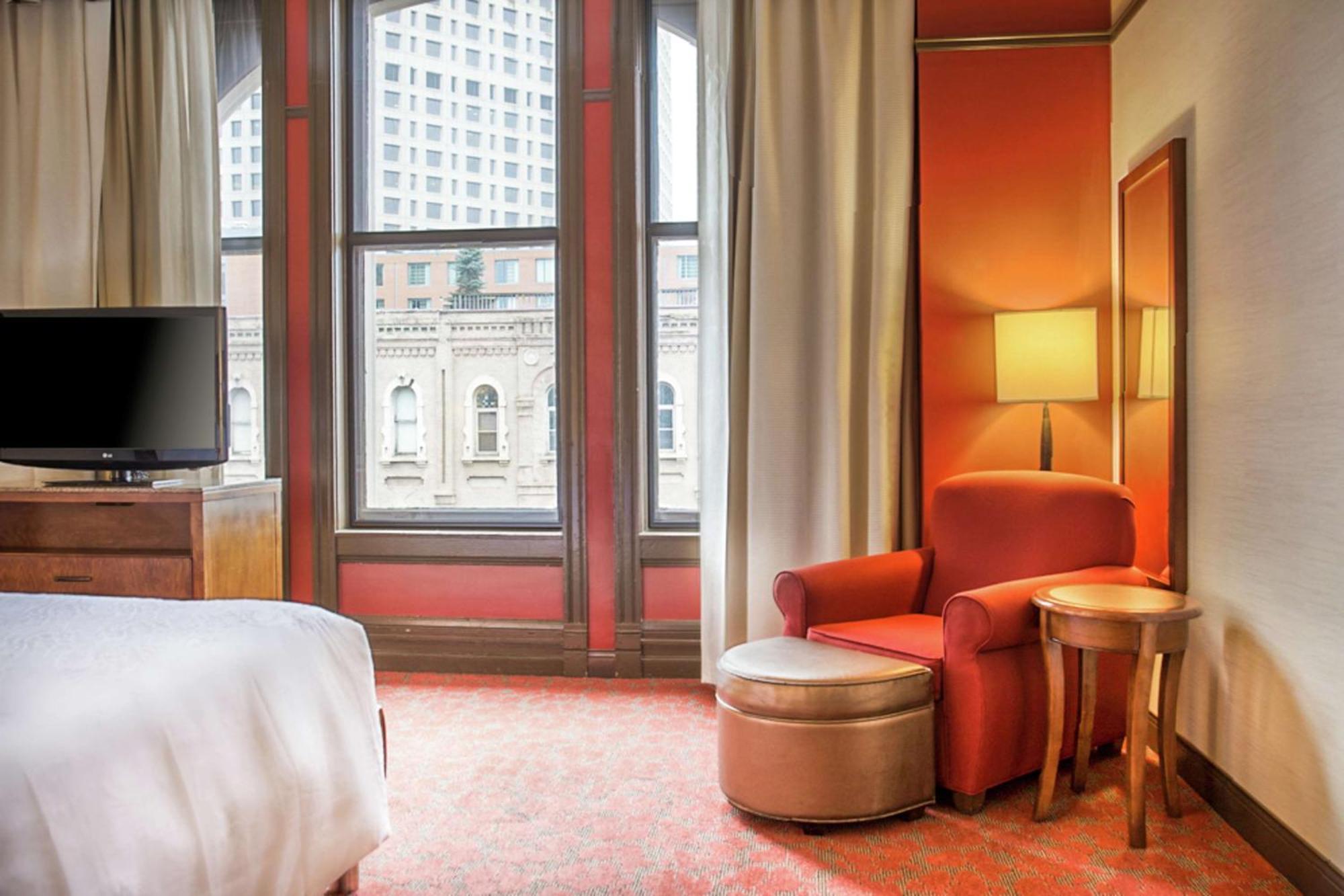 Queen Room with Two Queen Beds - Mobility and Hearing Access,1551615886:JPEG