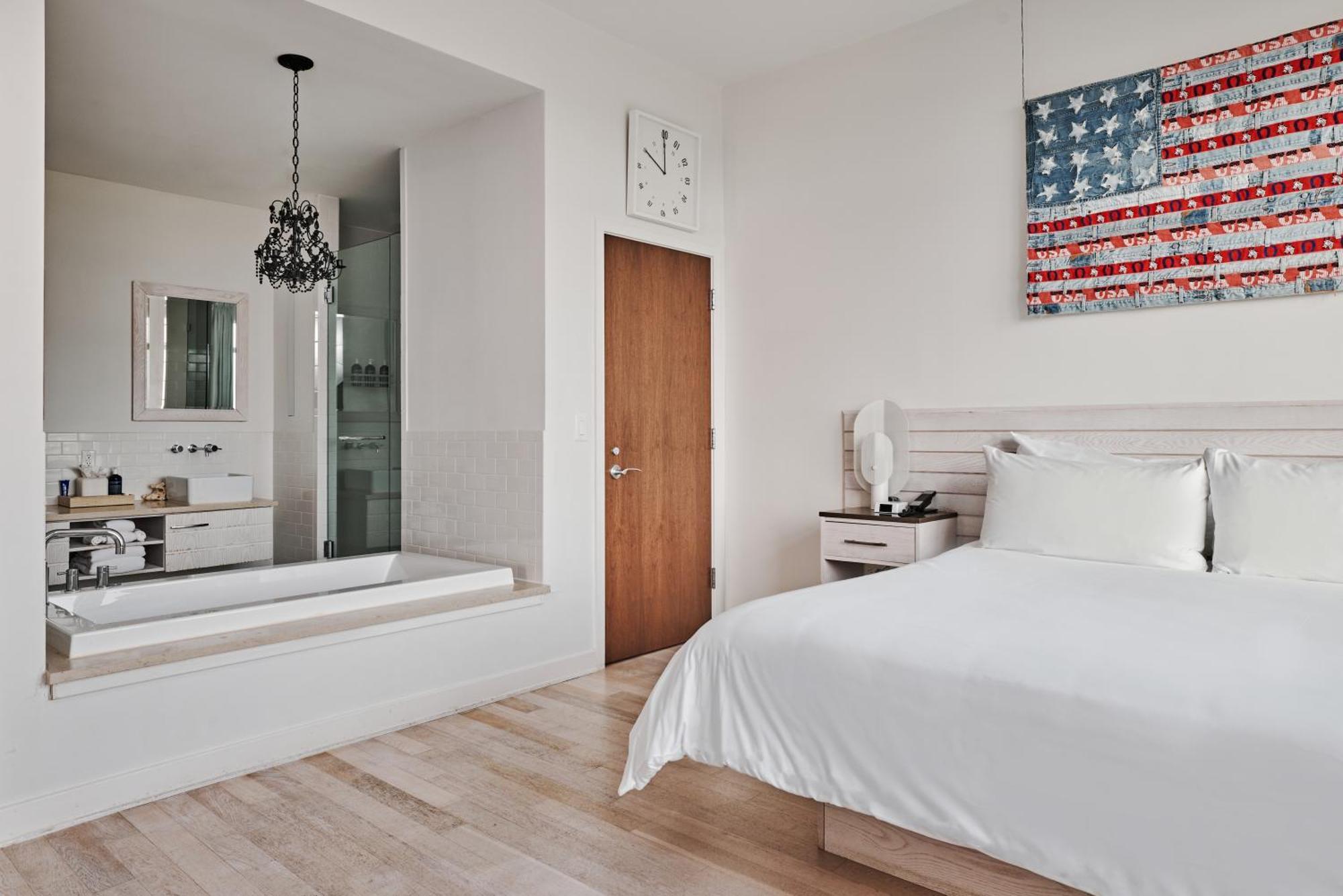 One-Bedroom Suite