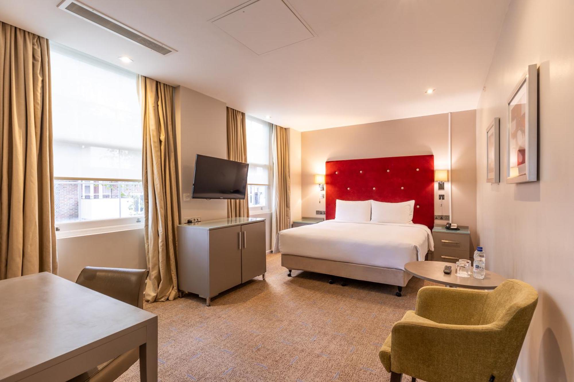 Quarto Queen Superior