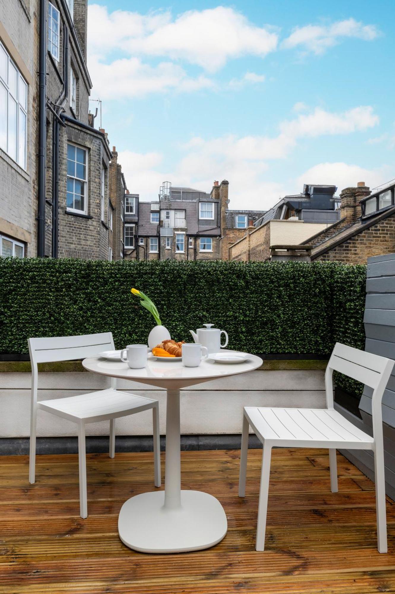 One Bedroom Platinum Suite Terrace