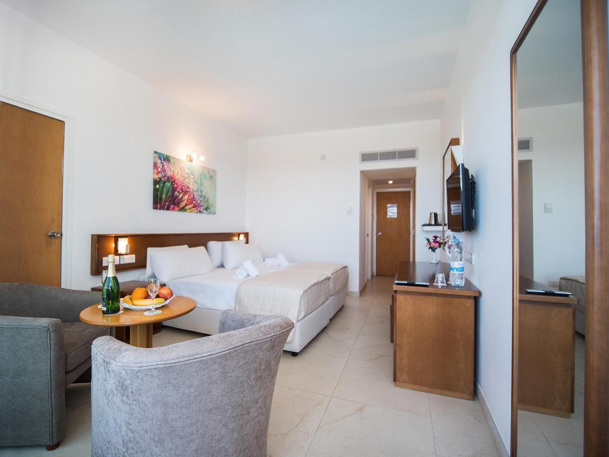 Standard Room Inland View