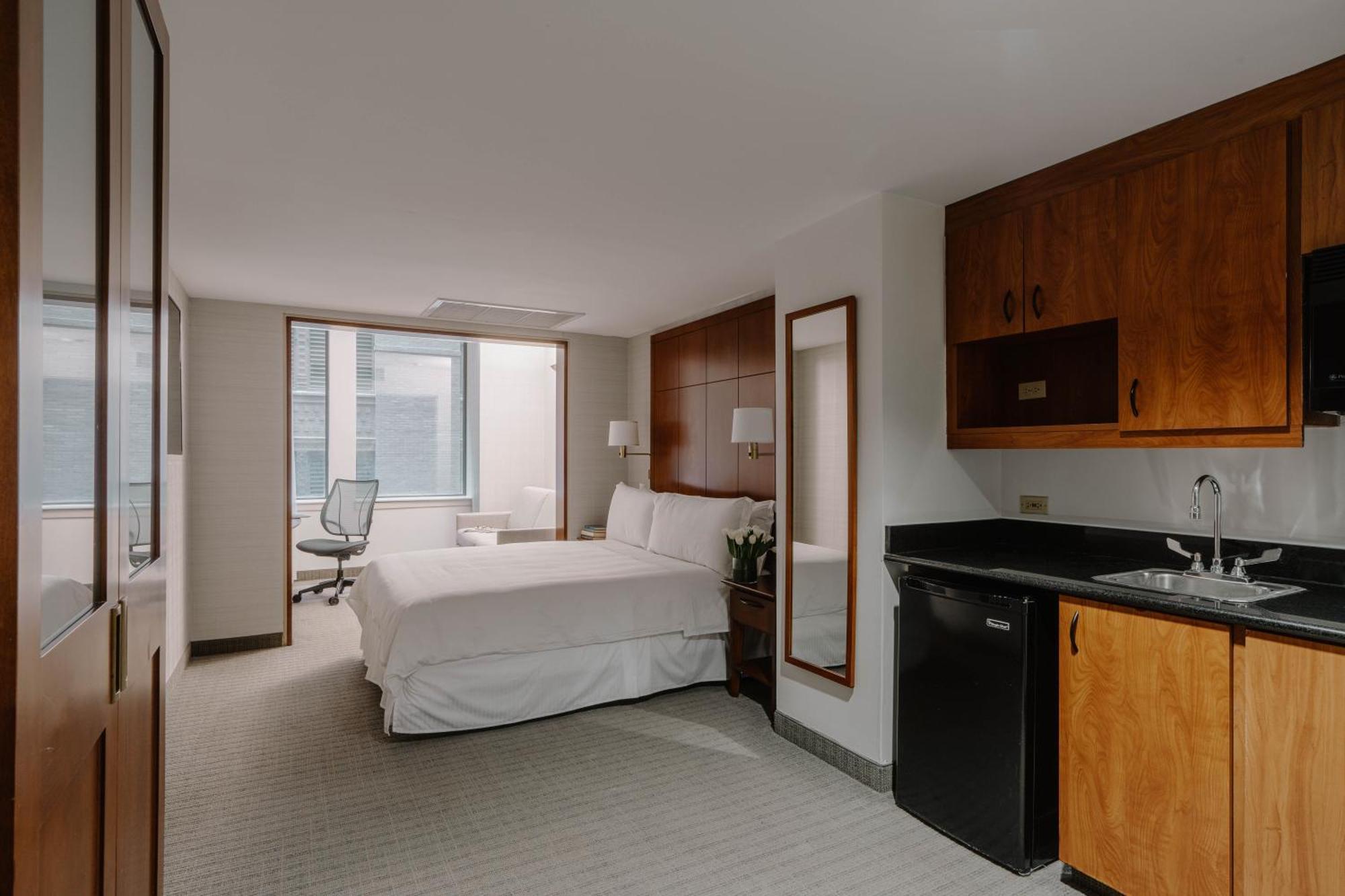 One-Bedroom Suite Kitchenette