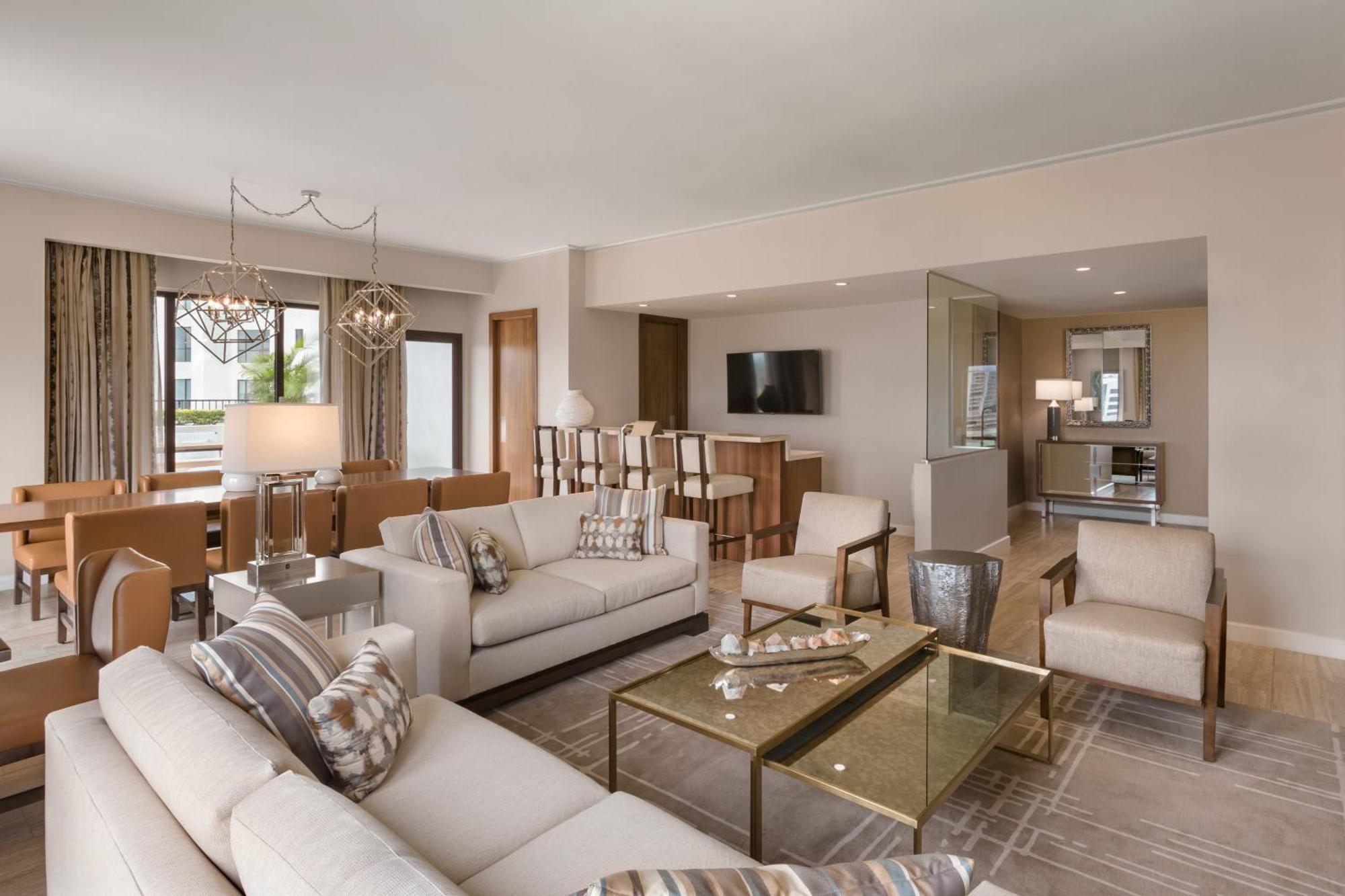 One-Bedroom Master Suite Golf View Terrace
