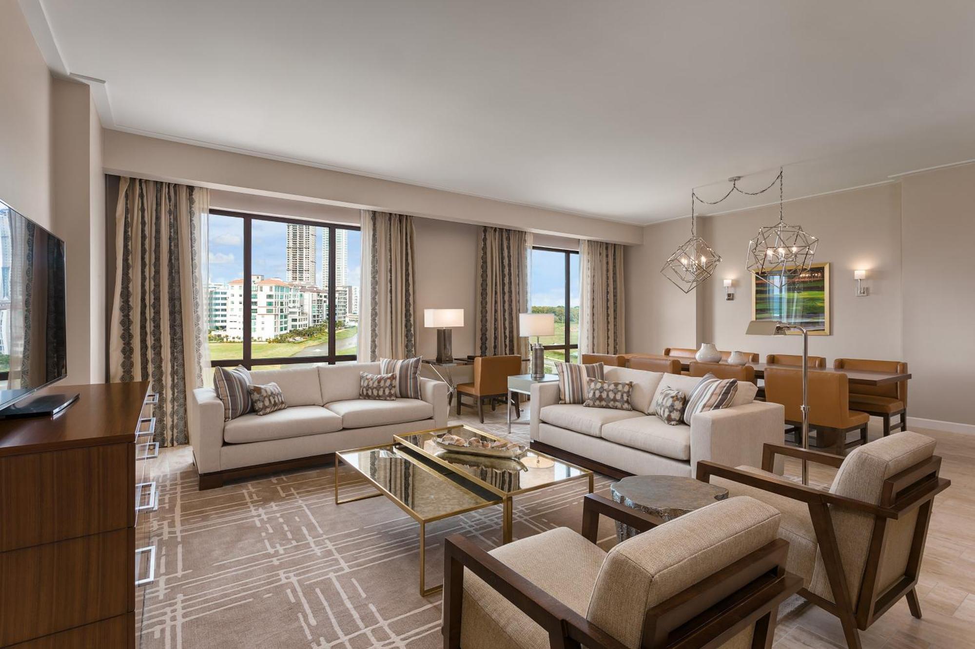 One-Bedroom Master Suite Golf View Terrace