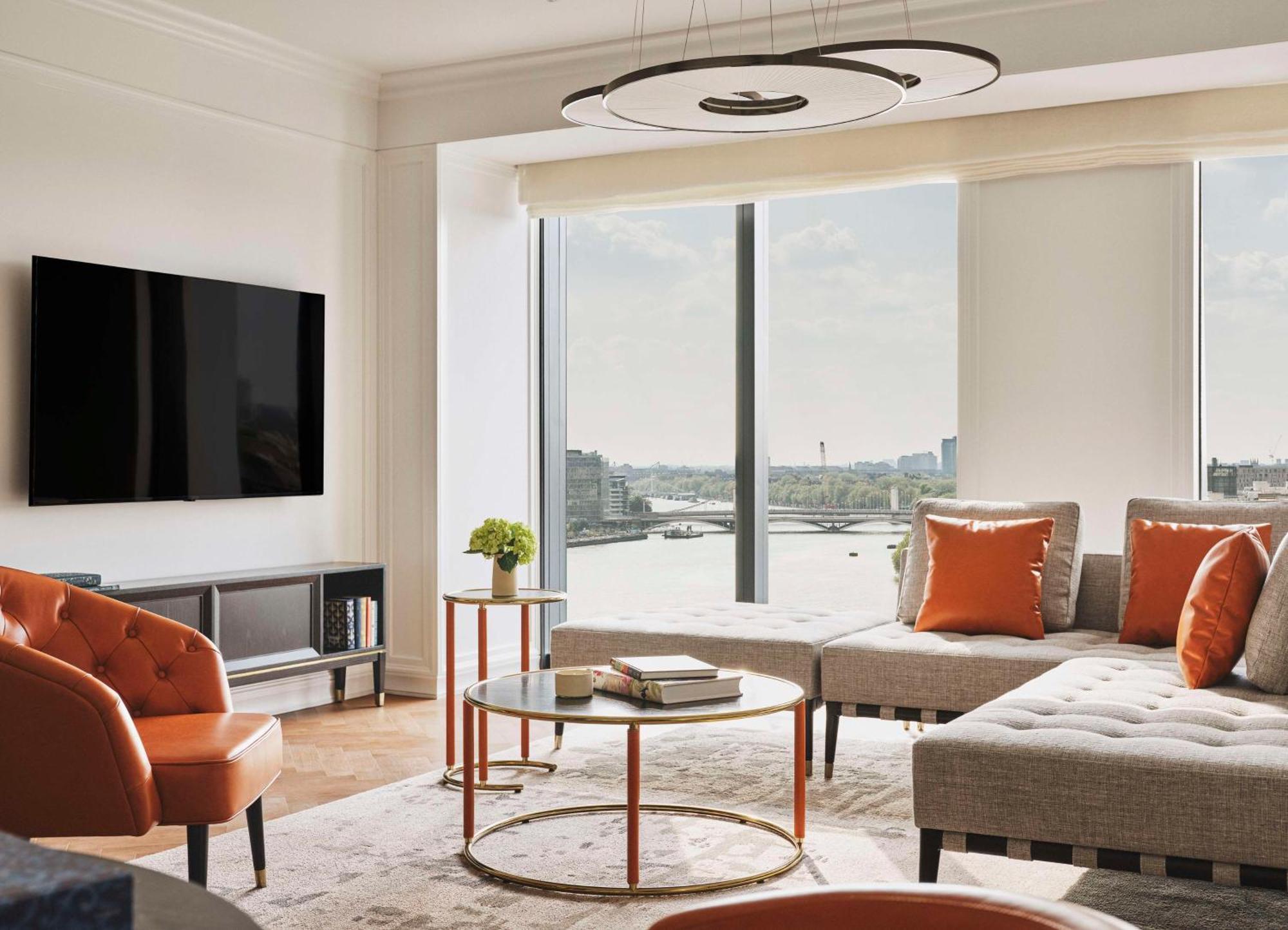 Deluxe Park Suite with River View