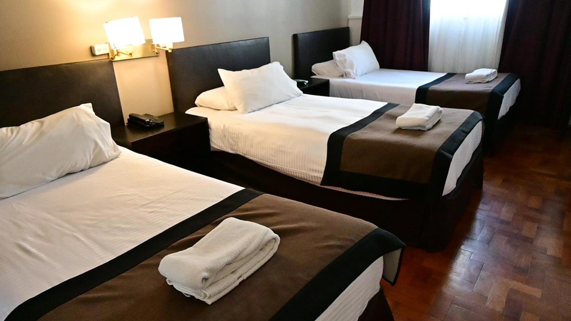 Triple Room