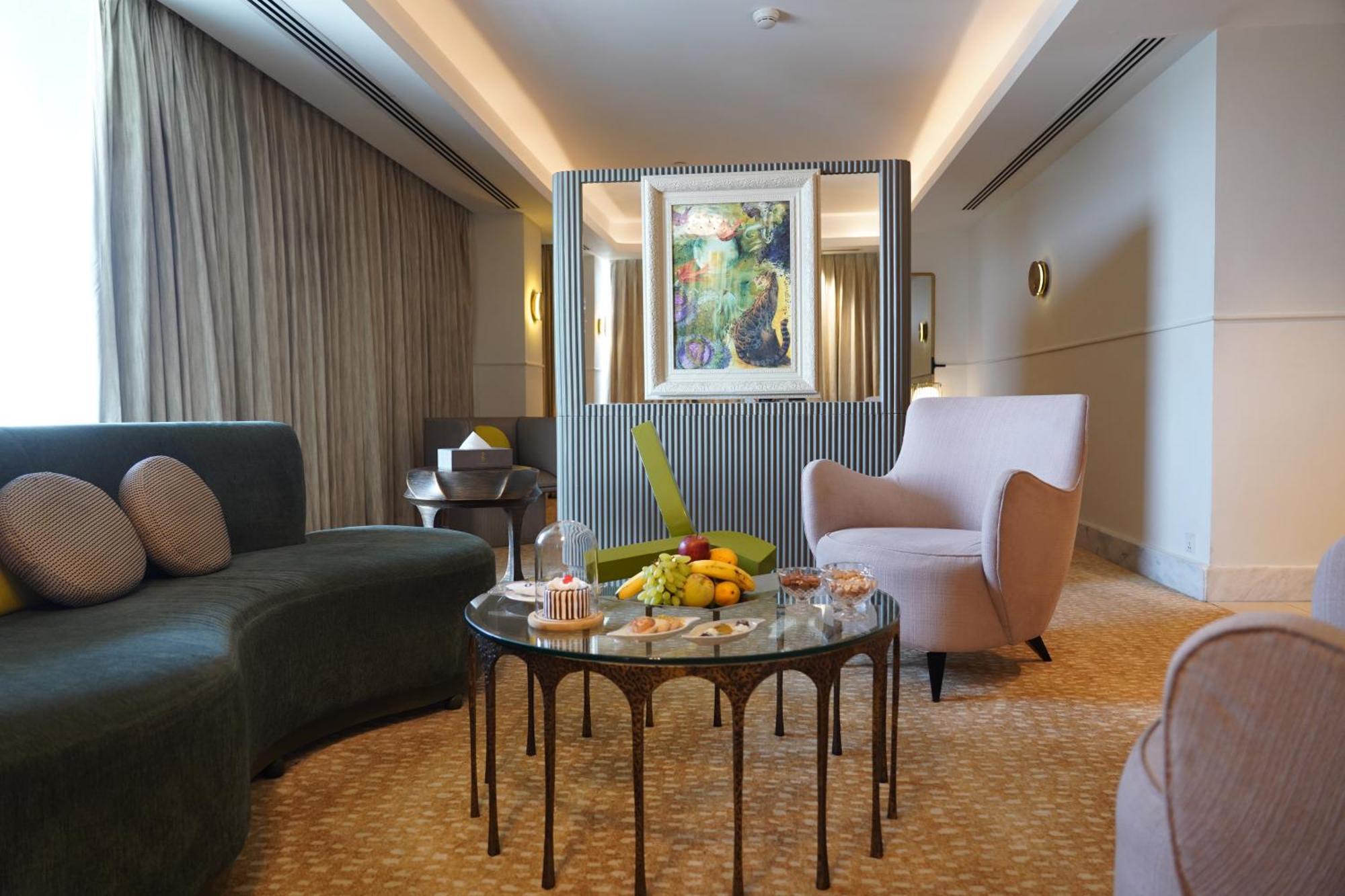 Suite