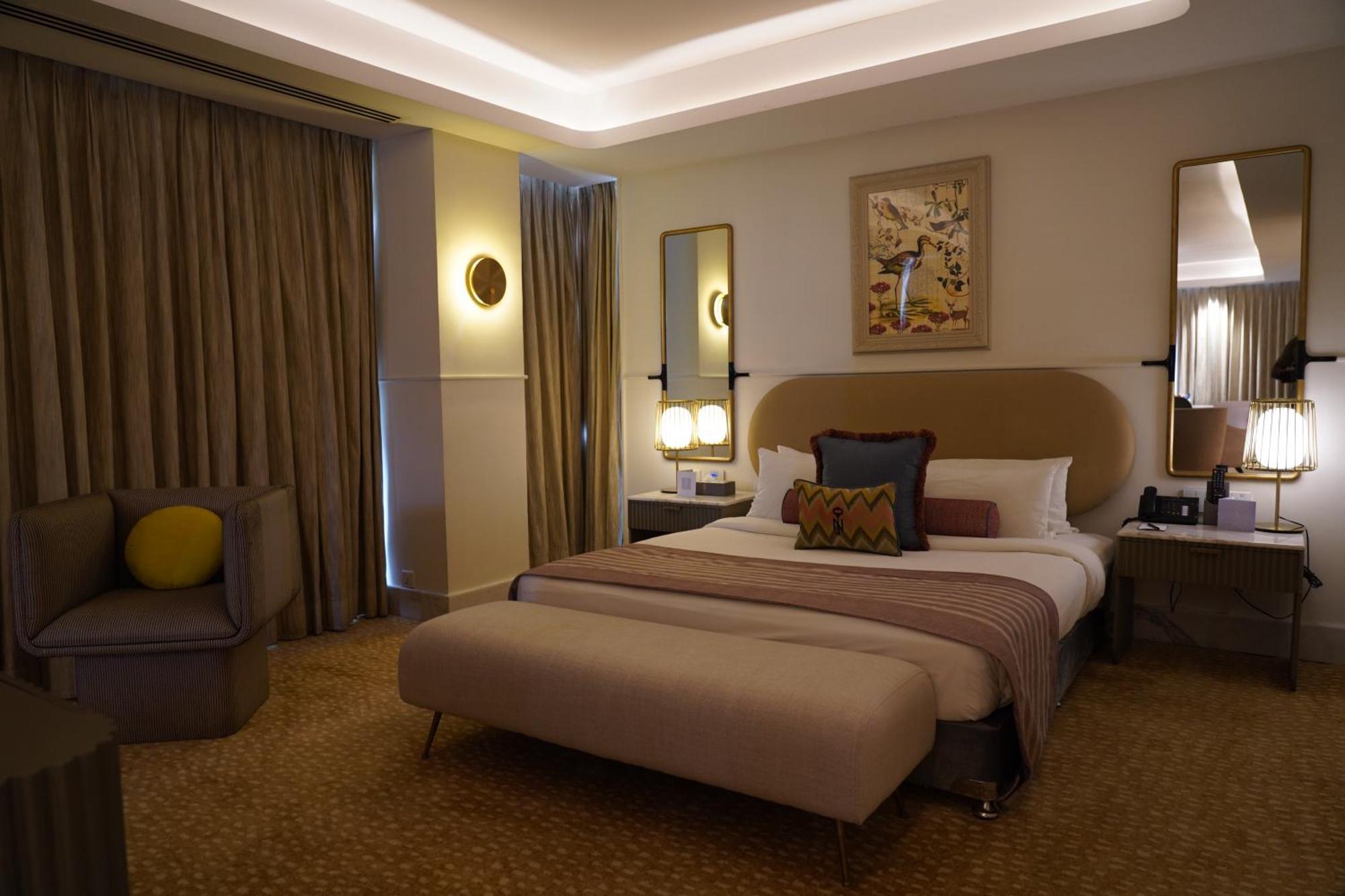 Executive King Room