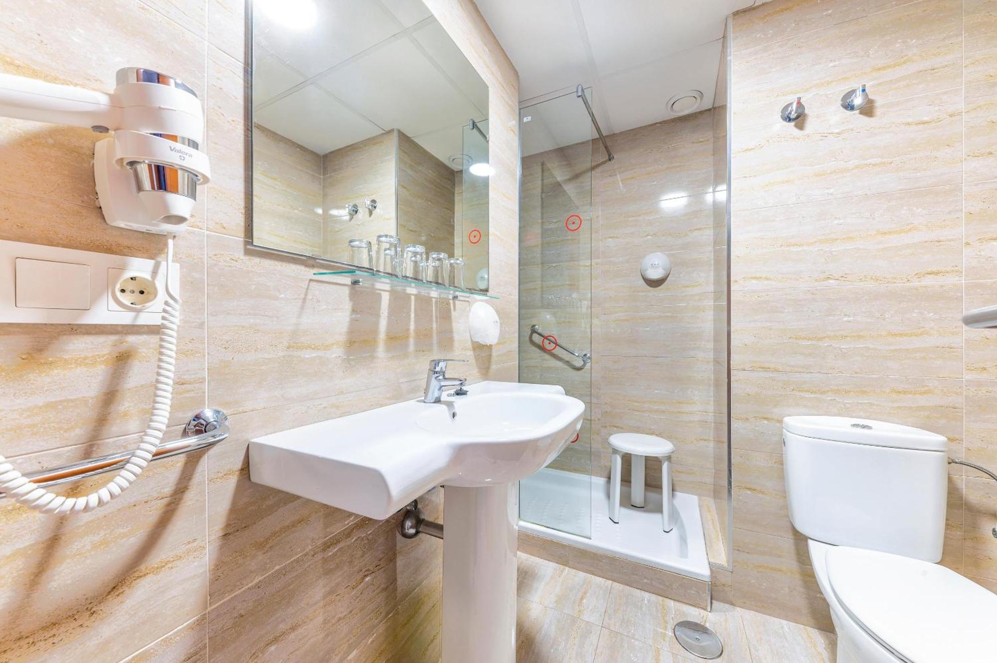 Budget Triple Room (3),1722901961:JPEG