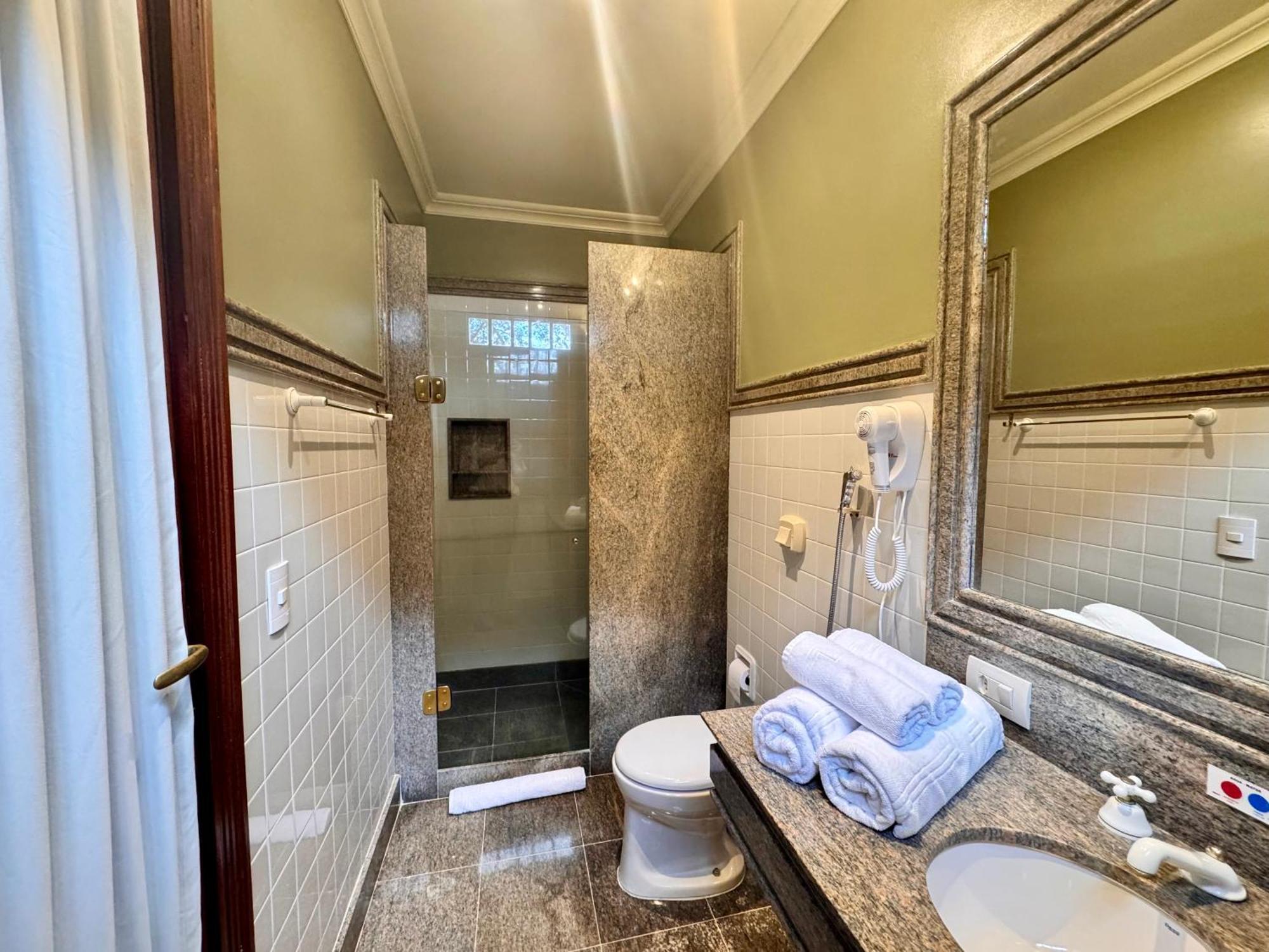 Standard Twin Room,1659465800:JPEG