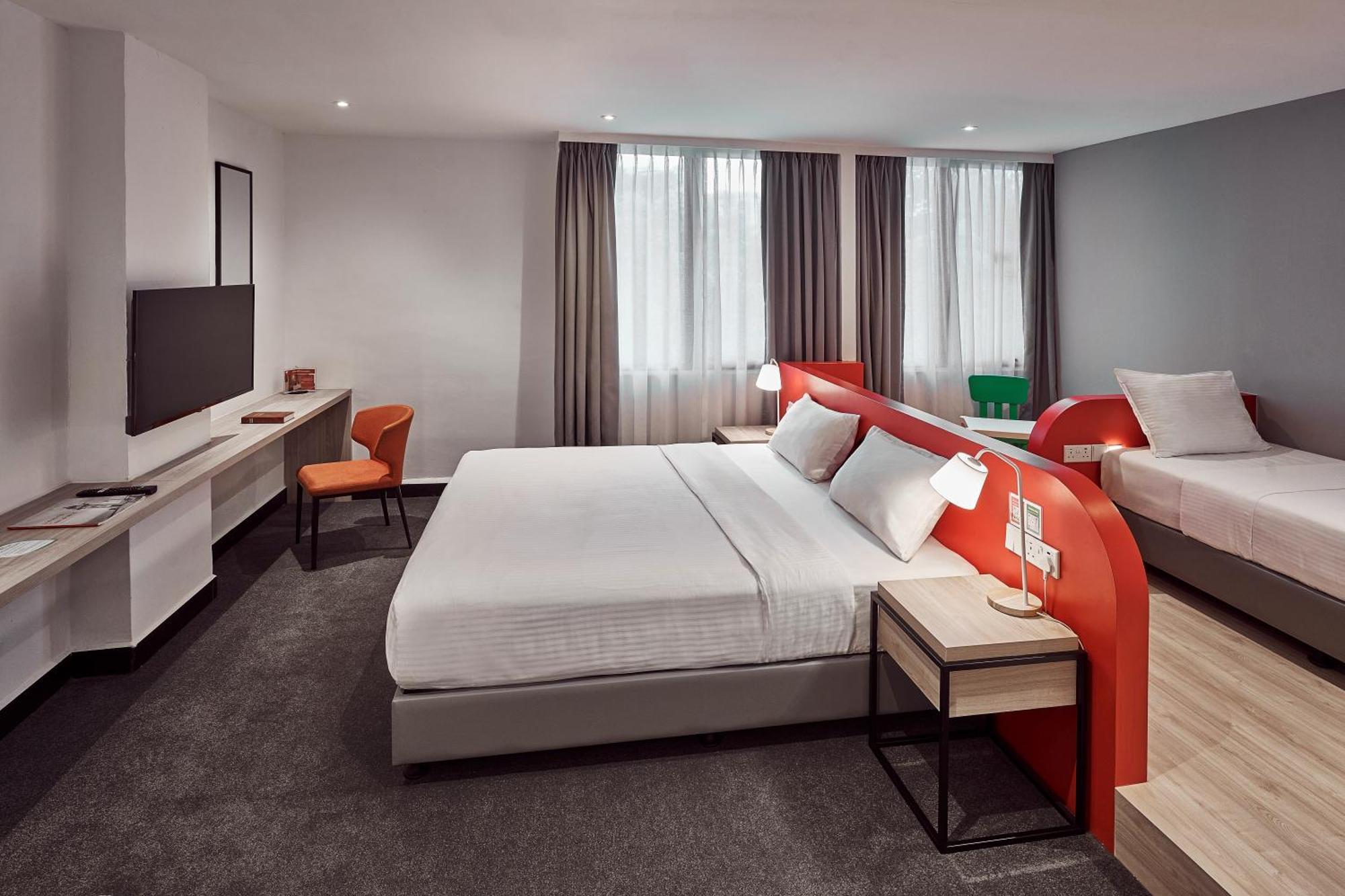 Deluxe Triple Room