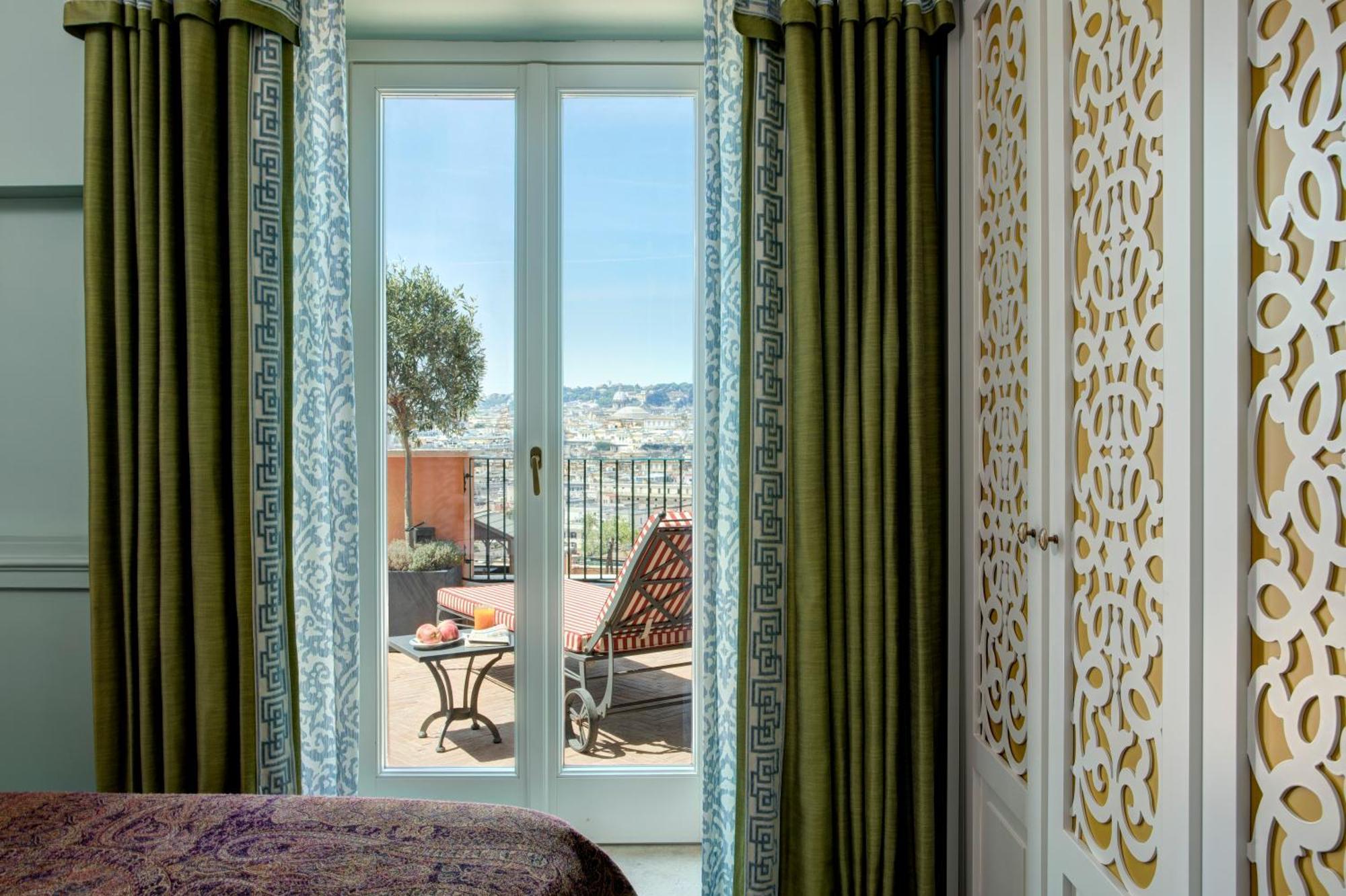 Deluxe Tweepersoonskamer met 1 of 2 Bedden en Panoramisch Uitzicht