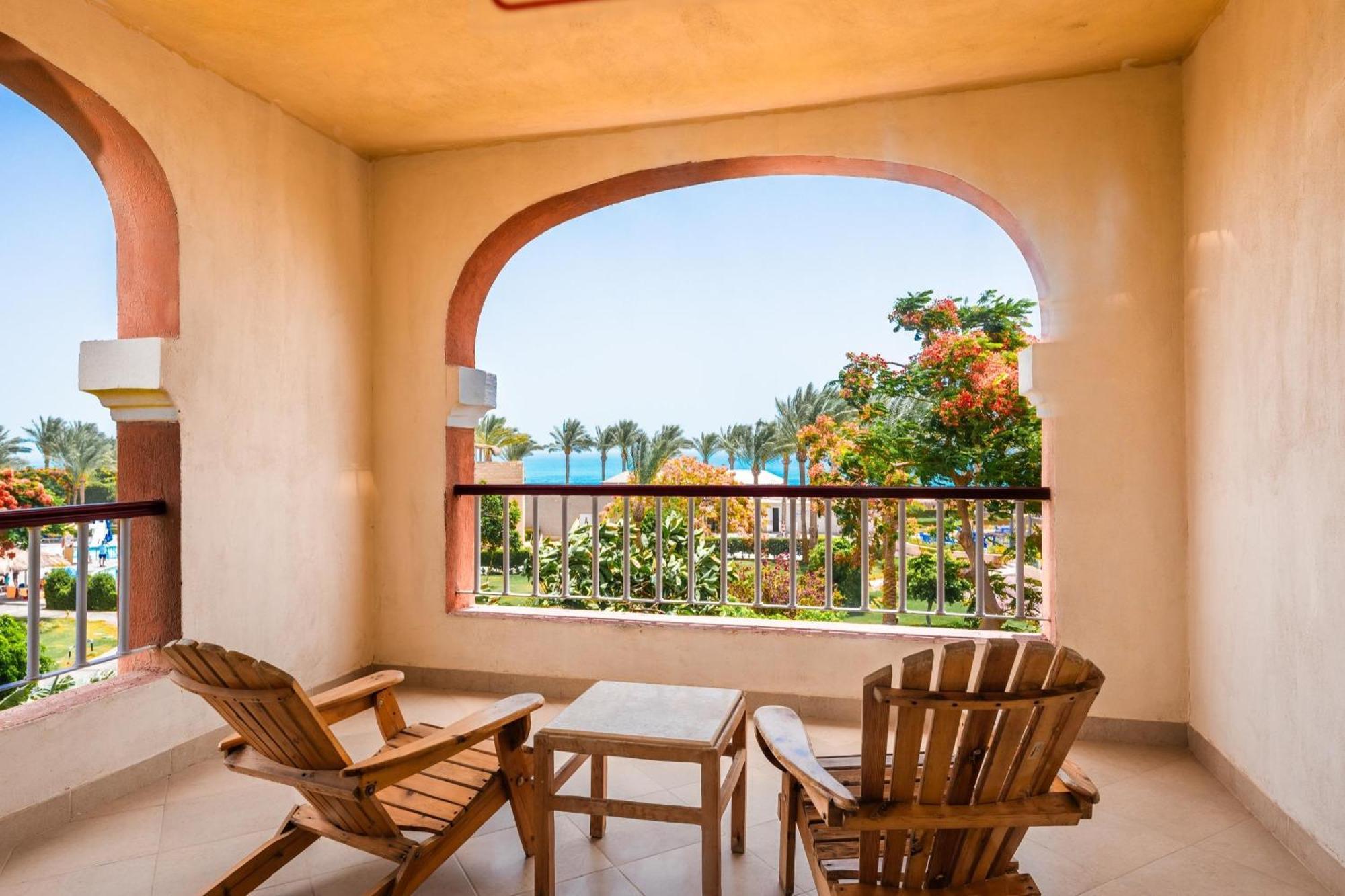 Habitación Doble Estándar con vistas al mar desde la esquina - 1 o 2 camas