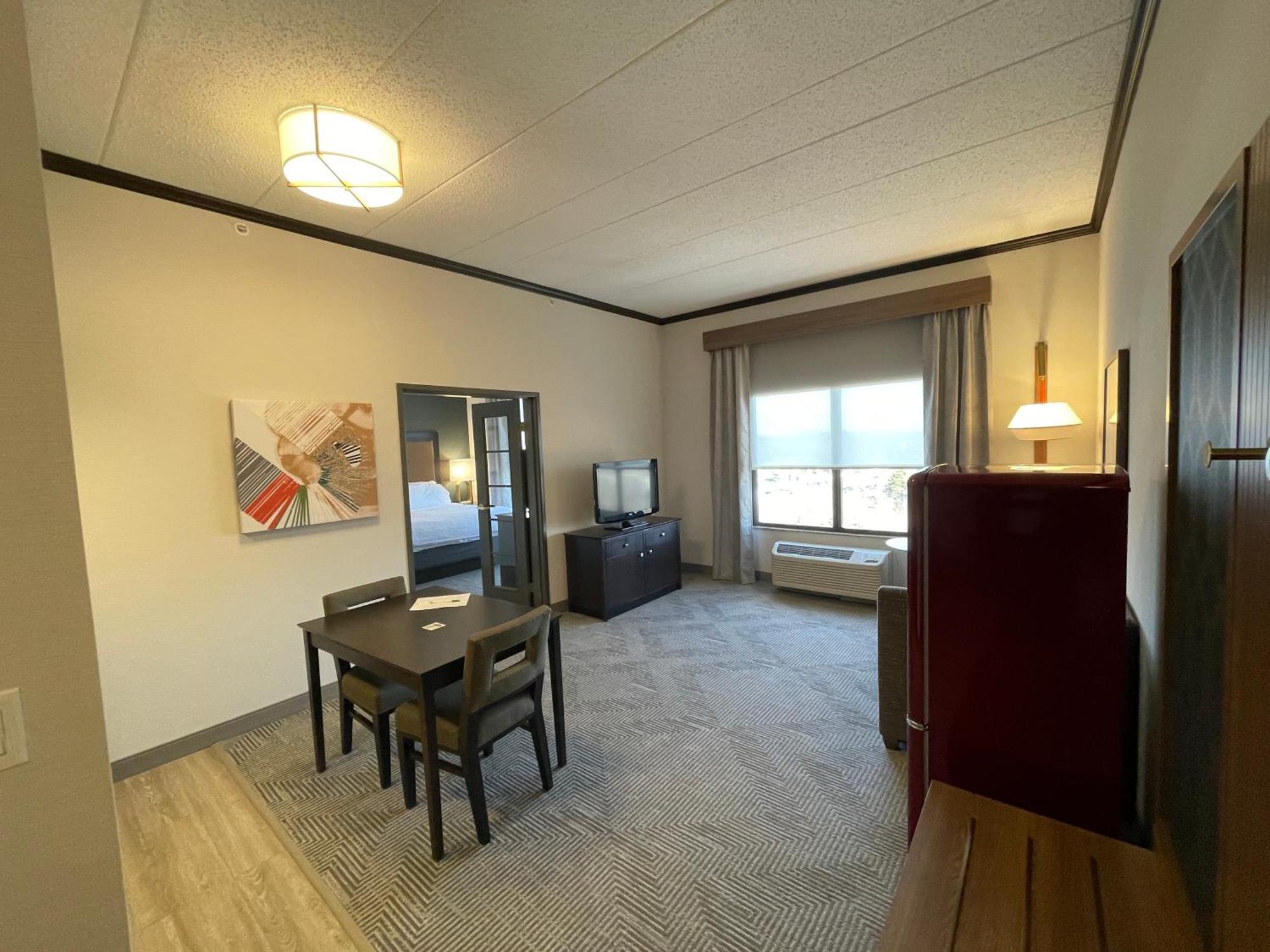 One-Bedroom Suite